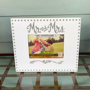 Glory Haus Mr. and Mrs. Picture Frame